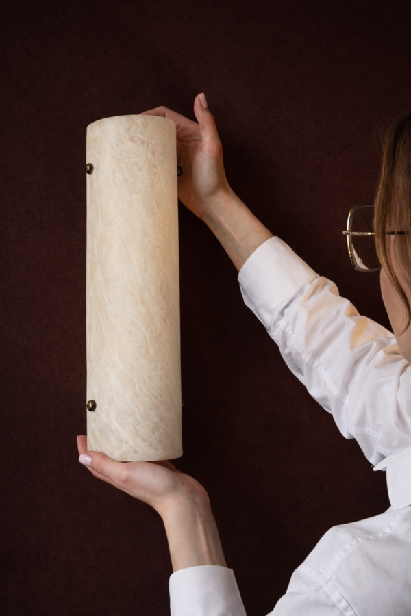 Lumen Halo - Sculptural Resin Wall Sconce