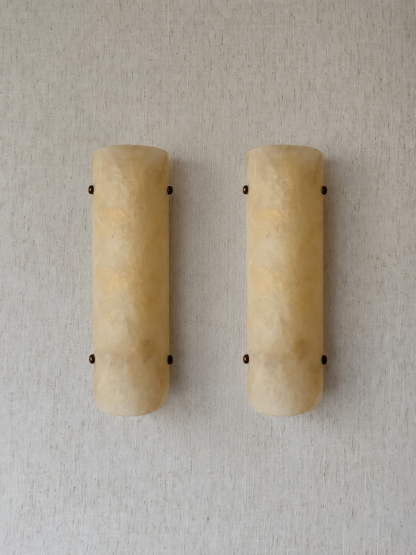 Handmade wireless resin wall sconce with alabaster-inspired finish