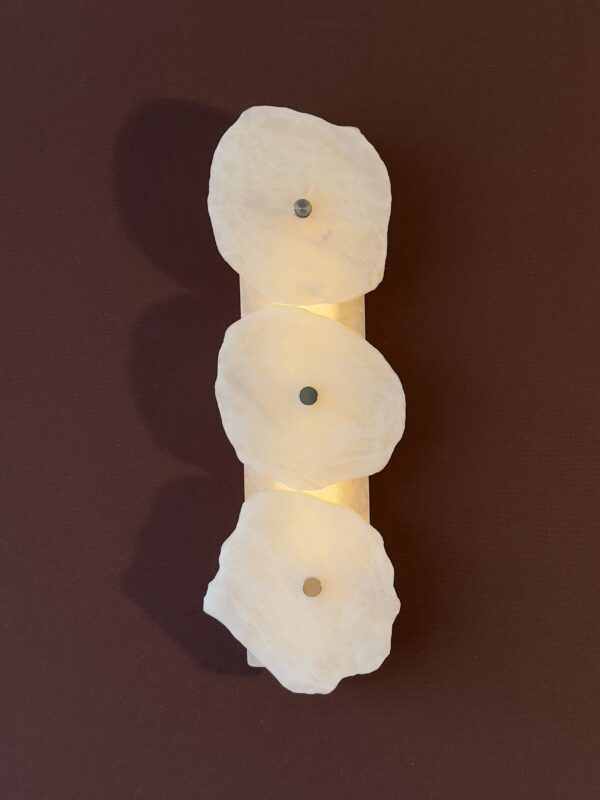 Strata Light - Wireless LED Resin Wall Sconce