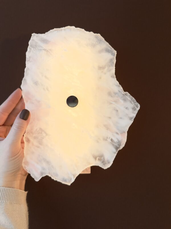 Strata Slab Light - Wireless LED Resin Wall Sconce