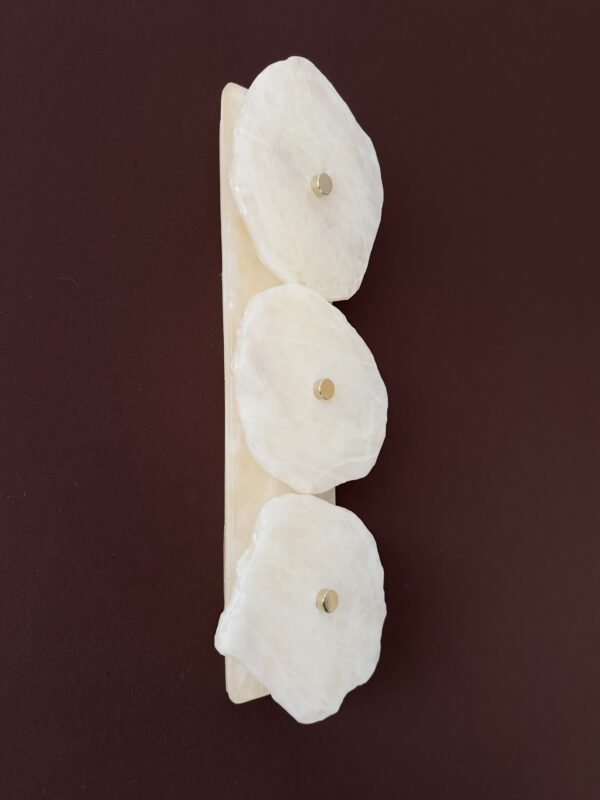 Strata Light - Wireless LED Resin Wall Sconce