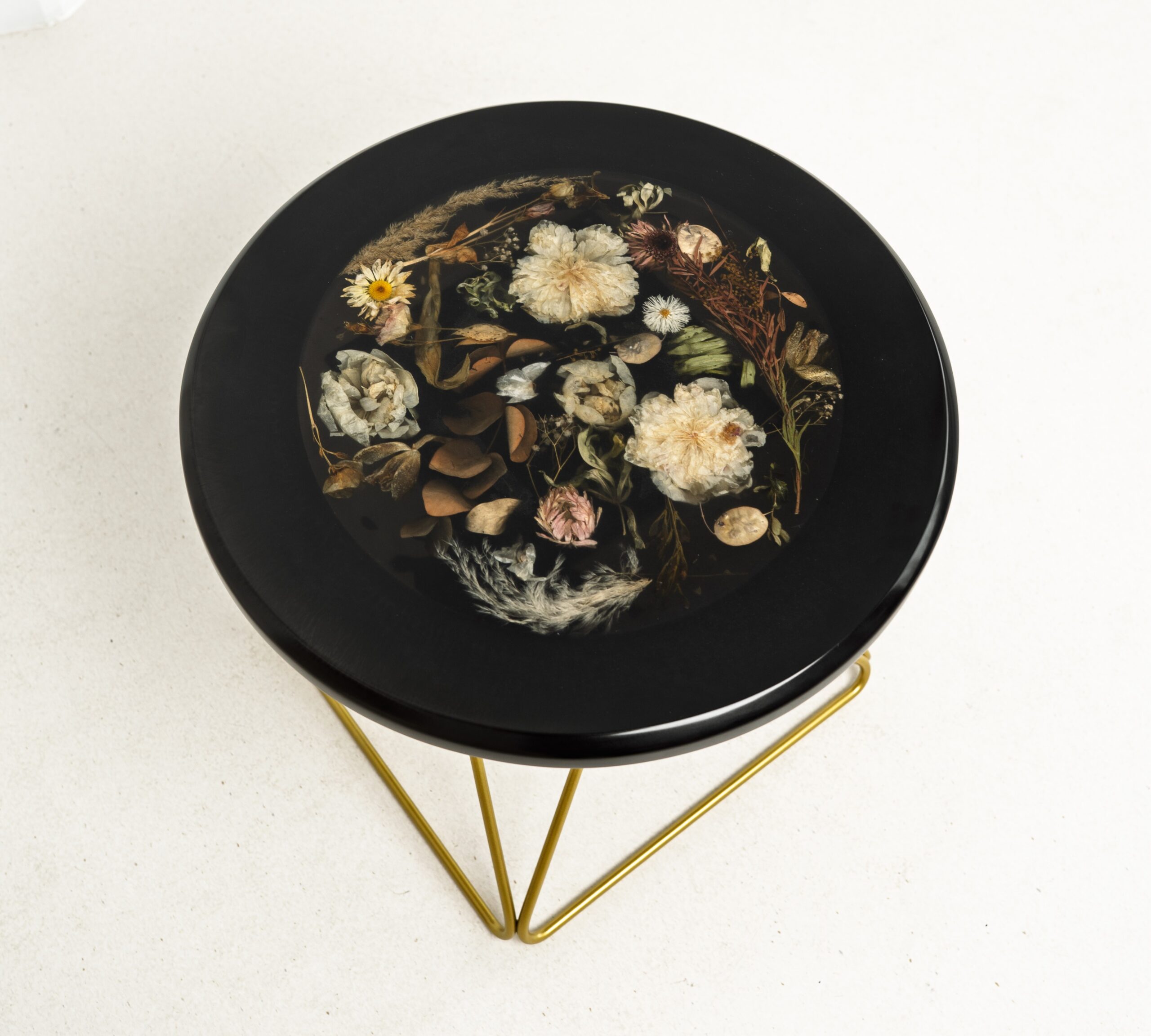 Retro Black Resin Coffee Table With Gold Metal Base - Image 1