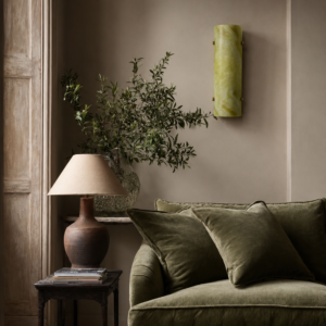 Wireless resin wall sconce inspired by green onyx stone