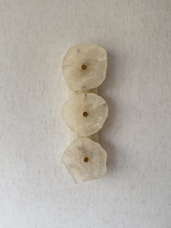 Handmade wireless resin wall sconce with alabaster-inspired finish