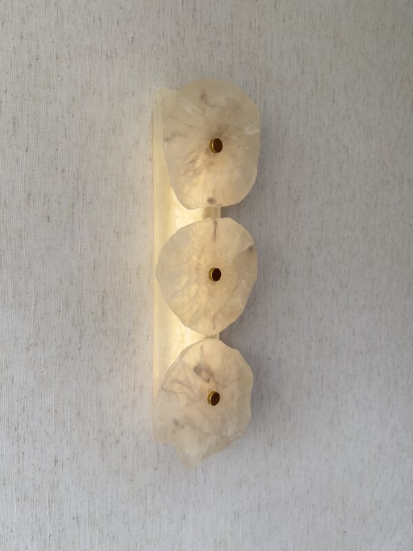 Handmade wireless resin wall sconce with alabaster-inspired finish
