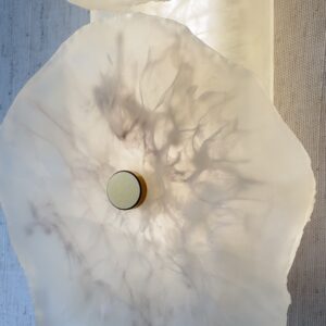 Handmade wireless resin wall sconce with alabaster-inspired finish