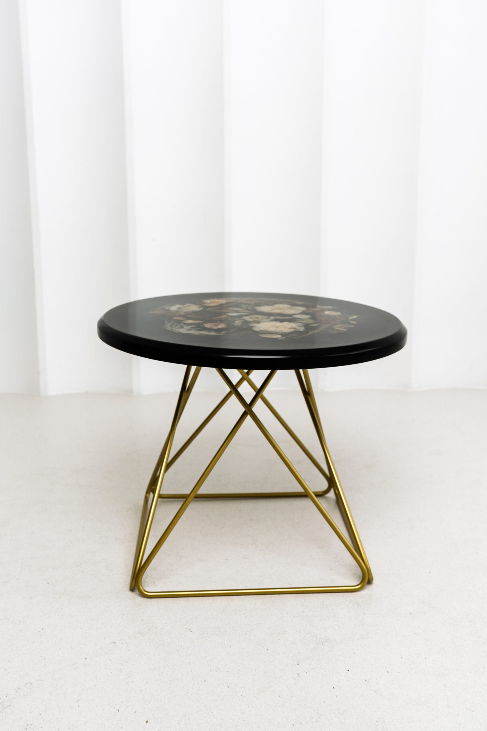 Retro Black Resin Coffee Table With Gold Metal Base - Image 3