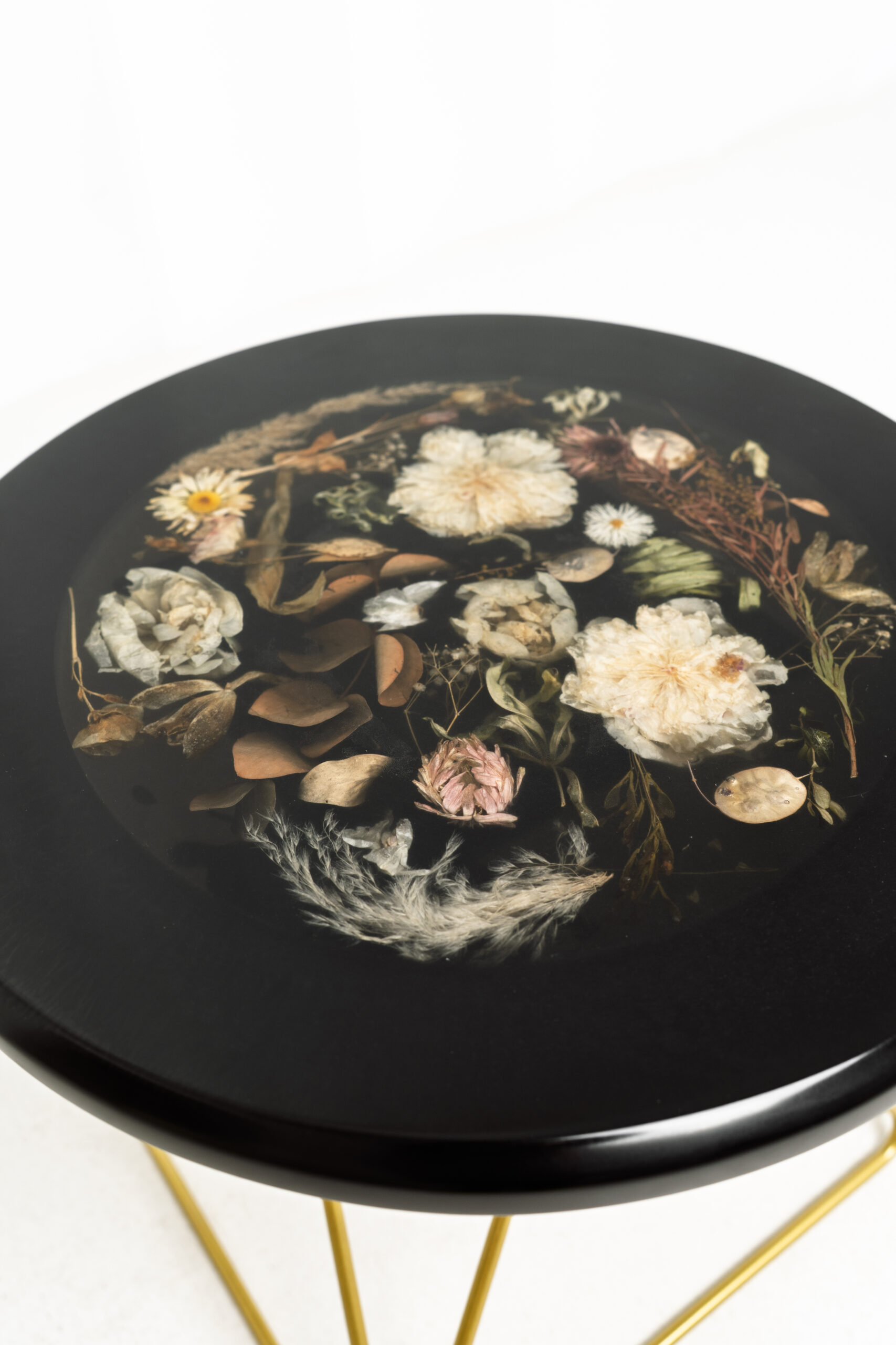 Retro Black Resin Coffee Table With Gold Metal Base - Image 6